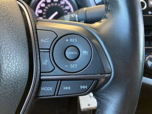 Used 2023 Toyota Camry SE FWD image 31