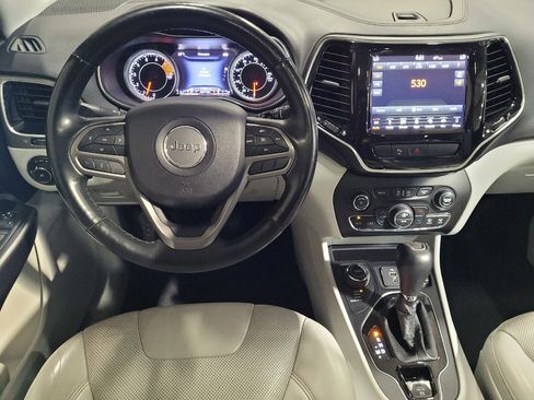 Used 2019 Jeep Cherokee Limited AWD/4WD image 22