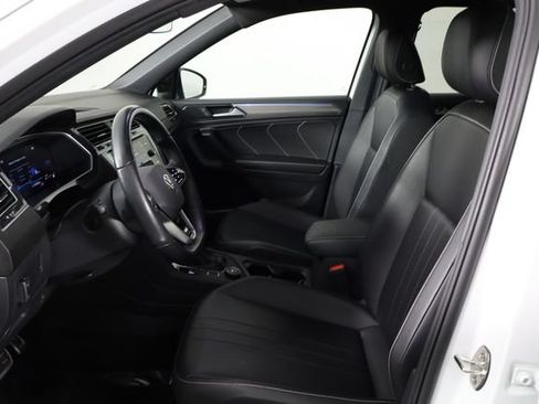 Used 2024 Volkswagen Tiguan SE R-Line AWD/4WD image 14