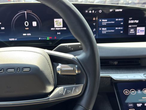 Used 2025 Lucid Air Touring AWD/4WD image 27