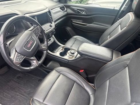 Used 2022 GMC Acadia AT4 w/ Technology Package AWD/4WD image 20