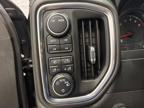 Used 2022 Chevrolet Silverado 1500 RST w/ Z71 Off-Road Package image 28