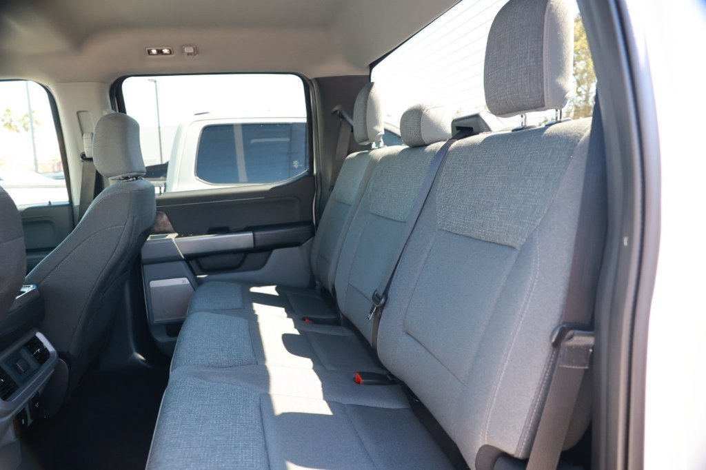Used 2024 Ford F150 Lightning Flash AWD/4WD image 37