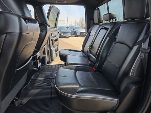 Used 2020 RAM 3500 Laramie image 13