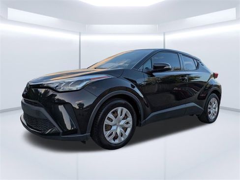 Used 2021 Toyota C-HR LE image 8