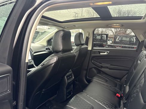 Used 2023 Ford Edge Titanium w/ Equipment Group 301A image 17