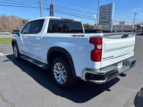 Used 2019 Chevrolet Silverado 1500 LT w/ True North Edition AWD/4WD image 5