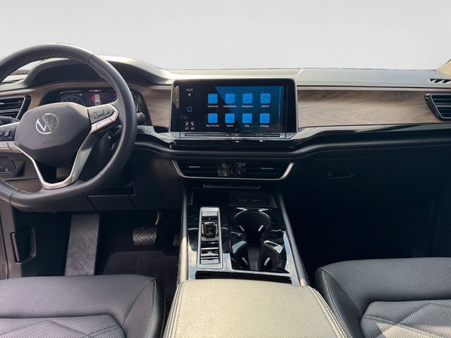 Used 2024 Volkswagen Atlas SE FWD image 21