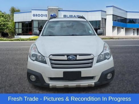 Used 2014 Subaru Outback 3.6R Limited AWD/4WD image 8