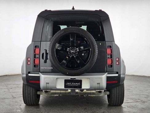 Used 2024 Land Rover Defender 110 S AWD/4WD image 4