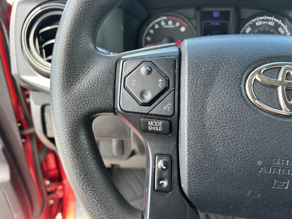 Used 2020 Toyota Tacoma SR w/ SR Convenience Package RWD image 29