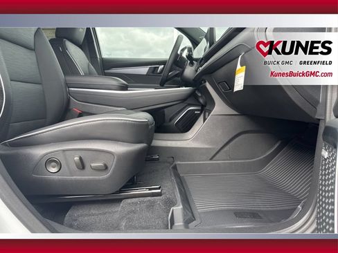 New 2026 Buick Enclave Sport Touring w/ LPO, Floor Liner Package AWD/4WD image 58