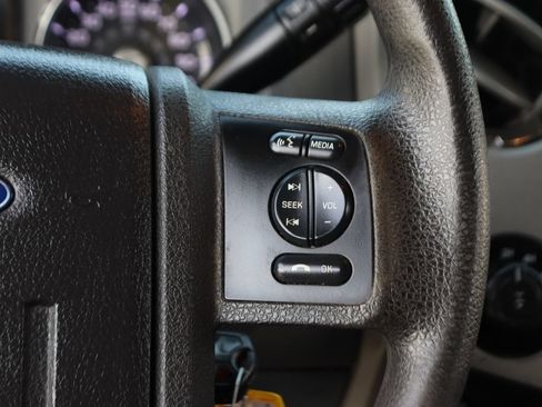 Used 2016 Ford F250 XLT w/ XLT Value Package AWD/4WD image 24
