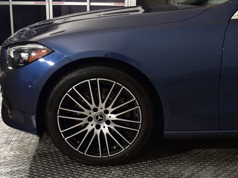 Certified 2025 Mercedes-Benz C 300 4MATIC Sedan image 9