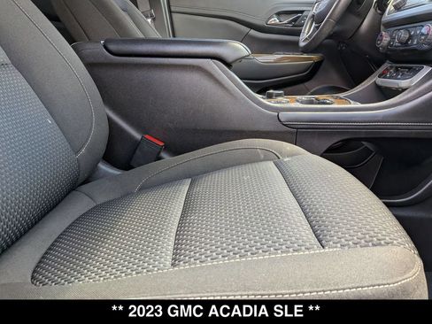 Used 2023 GMC Acadia SLE w/ Driver Convenience Package FWD image 26