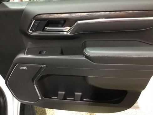 New 2025 GMC Sierra 1500 SLT w/ SLT Premium Package image 57