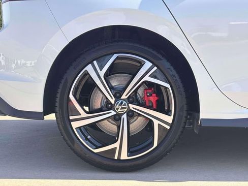 New 2025 Volkswagen GTI SE image 7
