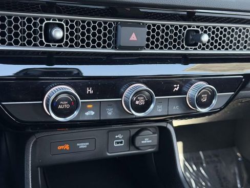 Certified 2024 Honda Civic Sport image 25