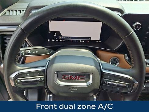 Used 2024 GMC Canyon AT4 w/ Canyon Safety Plus Package AWD/4WD image 4