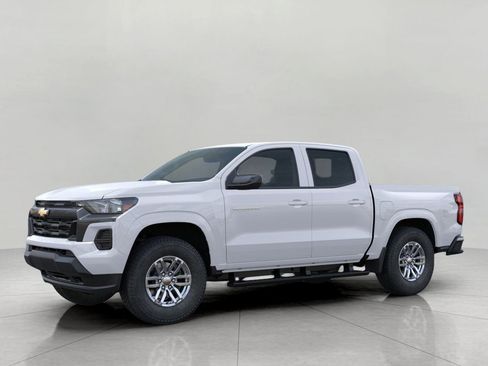 New 2026 Chevrolet Colorado LT w/ Advanced Trailering Package AWD/4WD image 2