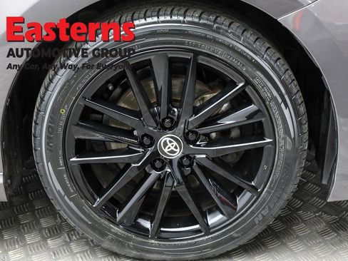 Used 2023 Toyota Camry SE image 29