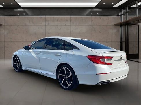 Used 2022 Honda Accord Sport image 3