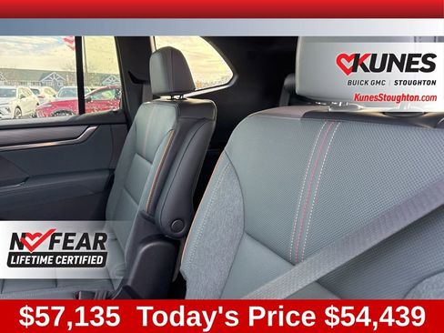 New 2026 GMC Acadia AT4 w/ Luxury Package image 35