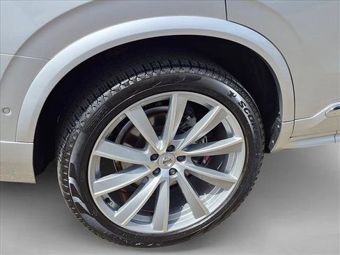 Used 2020 Volvo XC90 T6 Inscription w/ Protection Package Premier AWD/4WD image 22