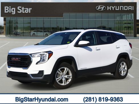 Used 2023 GMC Terrain SLE w/ Driver Convenience Package image 1
