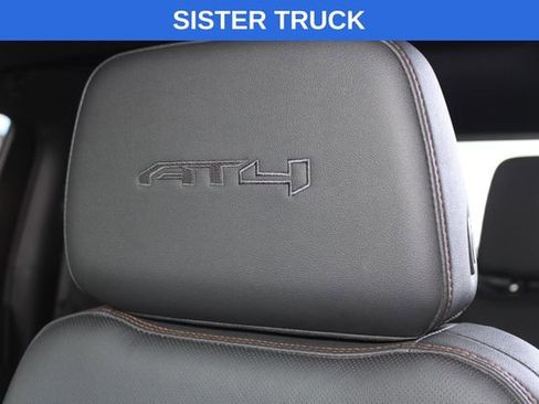 Used 2025 GMC Sierra 2500 AT4 w/ AT4 Premium Plus Package image 26