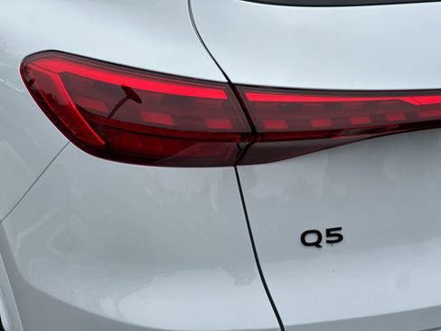 New 2025 Audi Q5 Premium Plus AWD/4WD image 28