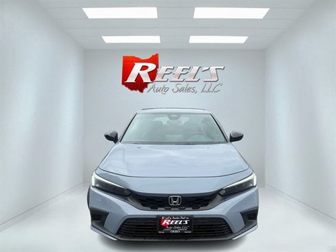 Used 2024 Honda Civic Sport image 2