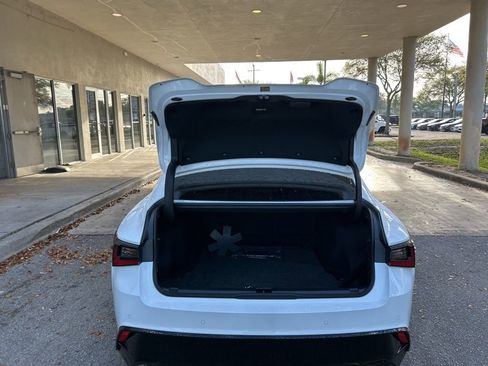 Used 2023 Lexus IS 350 F Sport w/ Navigation Package image 34