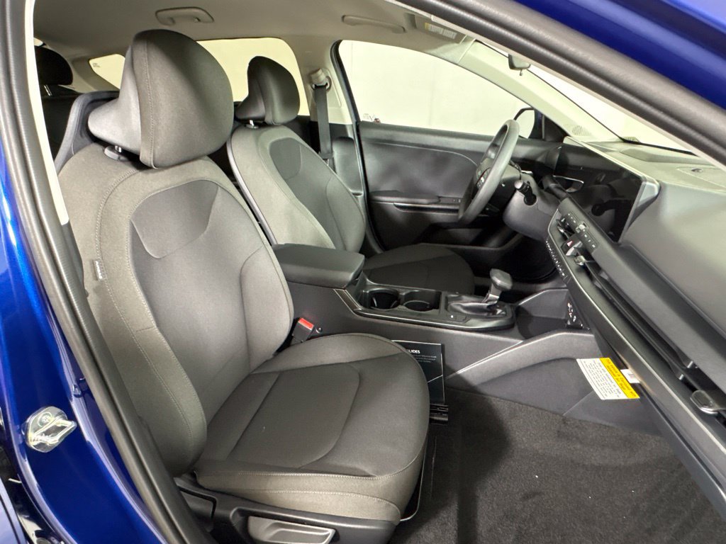 New 2026 Kia K4 FWD image 19