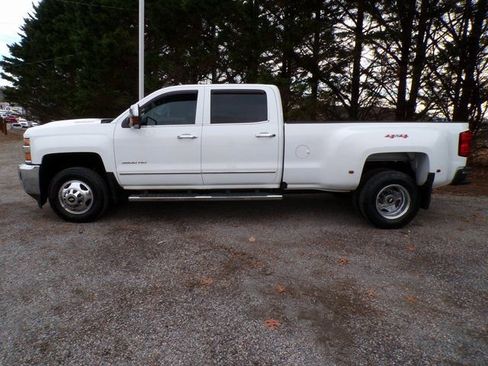Used 2018 Chevrolet Silverado 3500 LTZ w/ Duramax Plus Package image 2