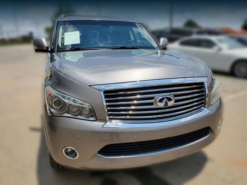 Used 2014 INFINITI QX80 4WD w/ Theater Package image 21