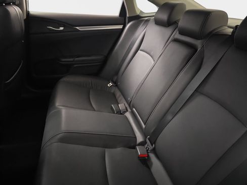 Used 2018 Honda Civic EX-L image 16