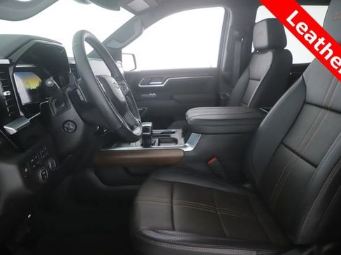 Used 2026 Chevrolet Silverado 1500 High Country w/ Midnight Edition image 16