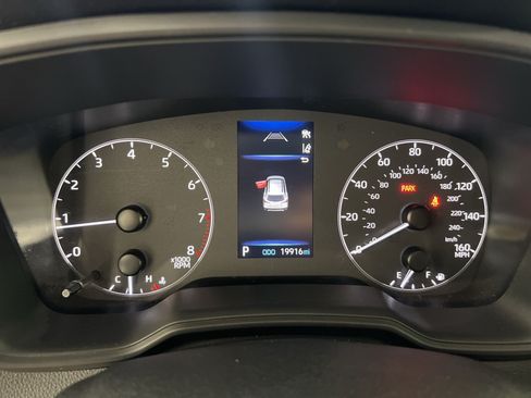 Used 2024 Toyota Corolla Cross LE AWD/4WD image 18