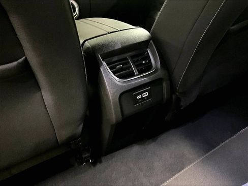 Used 2025 Chevrolet Blazer LT AWD/4WD image 27