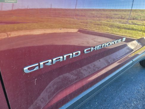 Used 2021 Jeep Grand Cherokee L Limited image 9