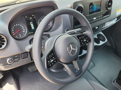 New 2024 Mercedes-Benz Sprinter 144 Cargo image 26