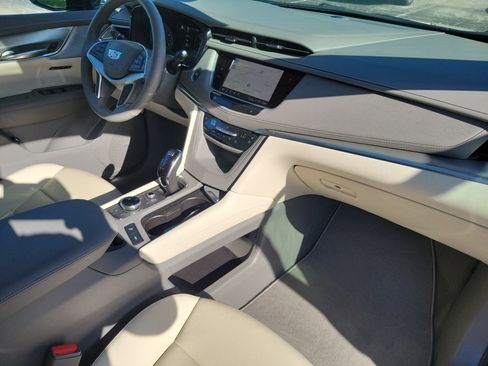 Used 2026 Cadillac XT5 Premium Luxury w/ Driver Assist Package FWD image 28