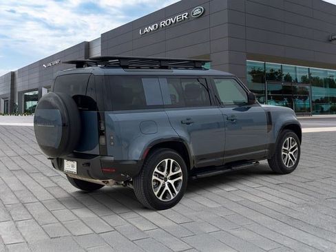 New 2026 Land Rover Defender 110 X-Dynamic SE AWD/4WD image 5
