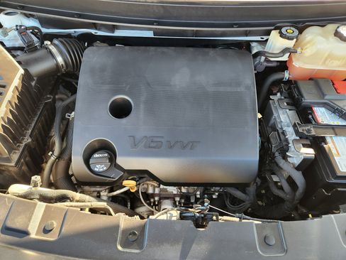 Used 2019 Buick Enclave Avenir w/ Avenir Technology Package image 39