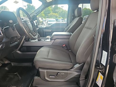 Used 2018 Ford F150 XLT w/ Equipment Group 302A Luxury AWD/4WD image 9