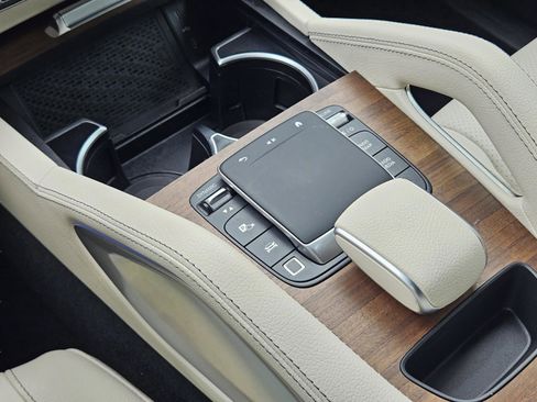 Certified 2026 Mercedes-Benz GLE 350 4MATIC image 12