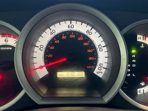 Used 2014 Toyota Tacoma 4x4 Double Cab w/ TRD Sport Package image 15