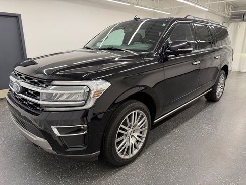 Used 2023 Ford Expedition Max Limited AWD/4WD image 4