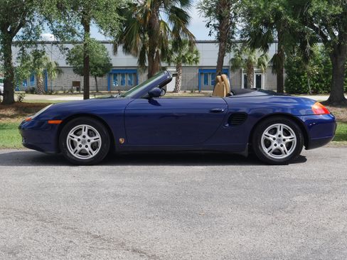 Used 2002 Porsche Boxster RWD image 53